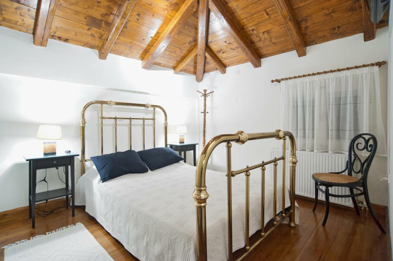 Elia Apartments Chrisso Дельфы Экстерьер фото